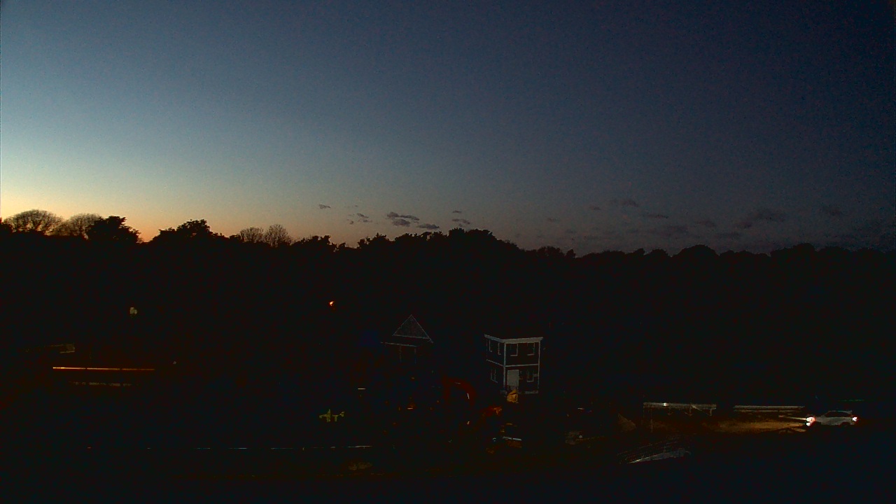 Thumbnail for current weather camera view from Stony Brook ES in Brewster, Massachusetts