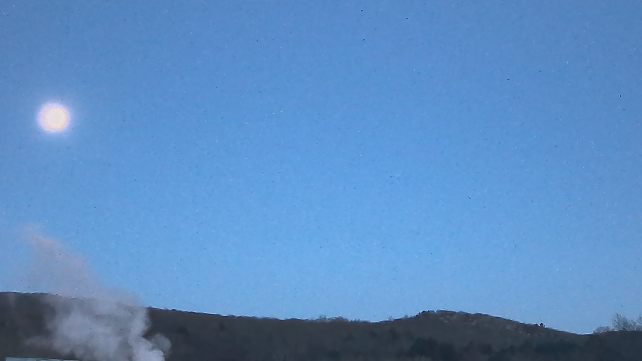 Thumbnail for current weather camera view from Brewster HS in Brewster, New York