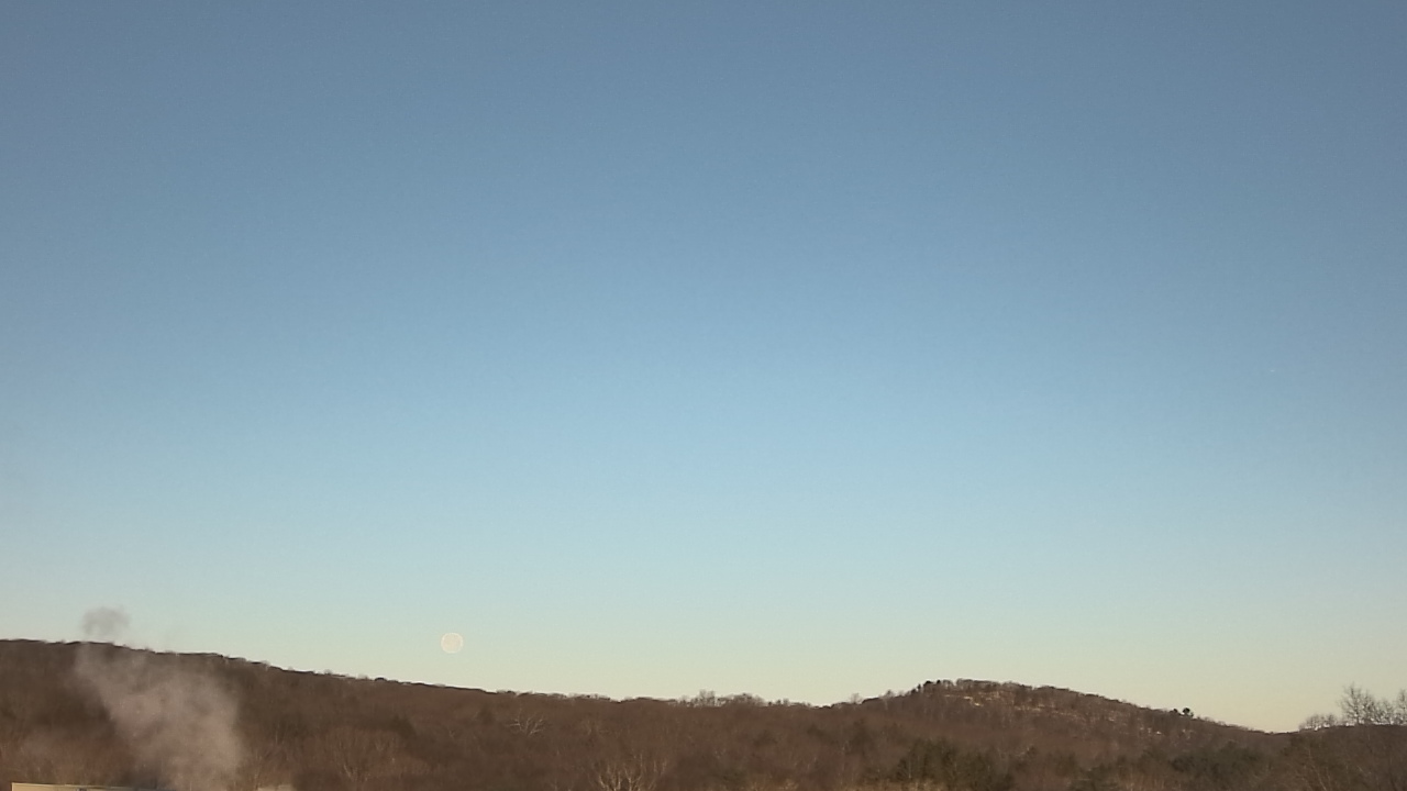 Thumbnail for current weather camera view from Brewster HS in Brewster, New York