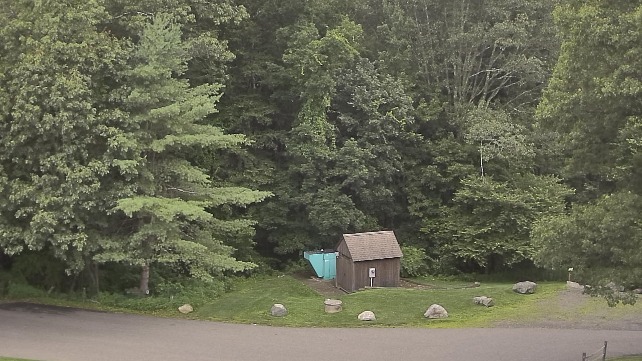 Thumbnail for current weather camera view from John Dorr Nature Lab-Horace Mann School in Washington, Connecticut