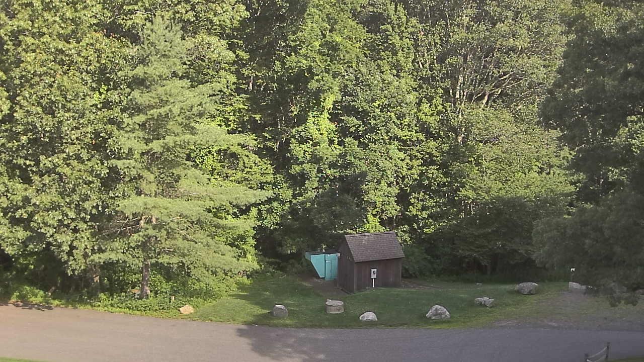 Thumbnail for current weather camera view from John Dorr Nature Lab-Horace Mann School in Washington, Connecticut