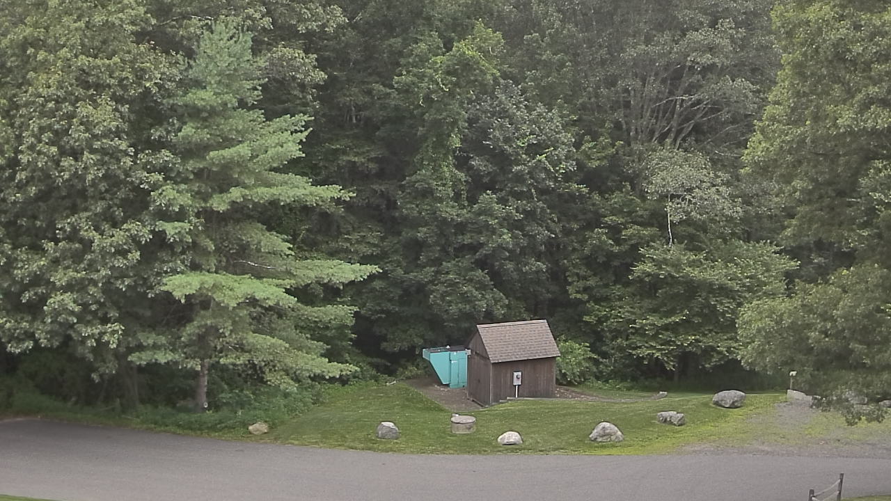 Thumbnail for current weather camera view from John Dorr Nature Lab-Horace Mann School in Washington, Connecticut