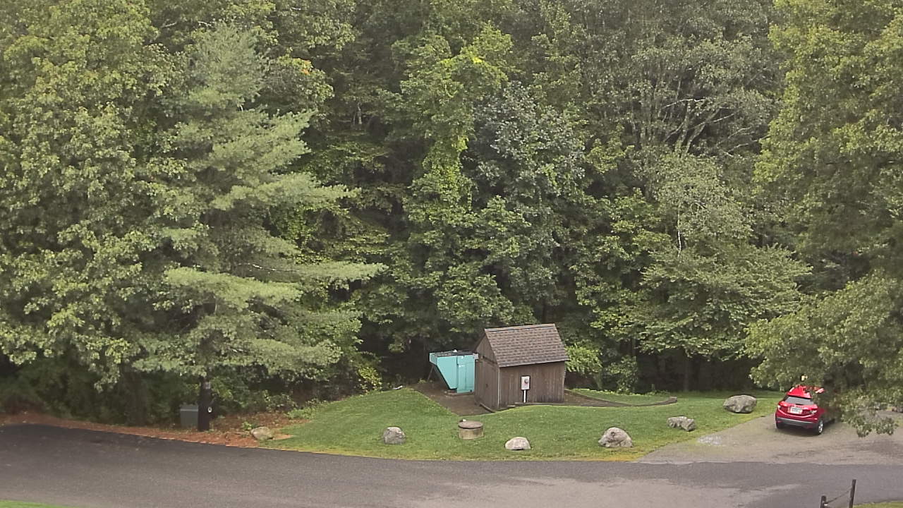 Thumbnail for current weather camera view from John Dorr Nature Lab-Horace Mann School in Washington, Connecticut