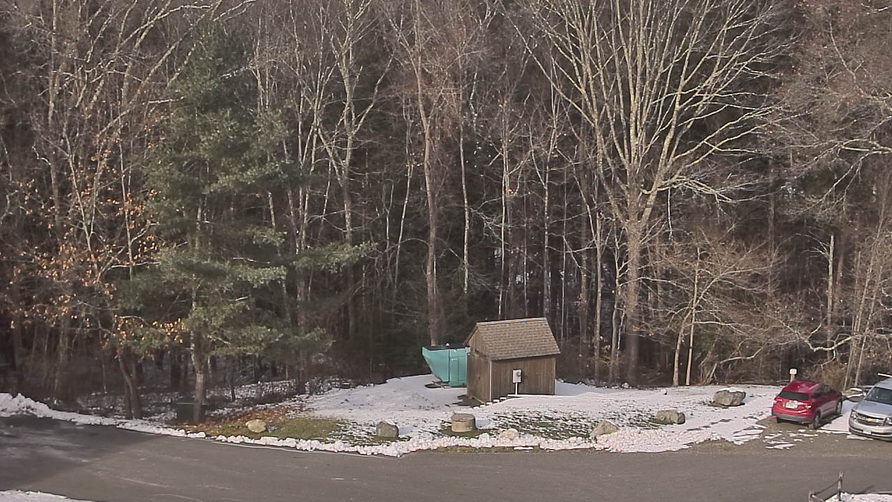 Thumbnail for current weather camera view from John Dorr Nature Lab-Horace Mann School in Washington, Connecticut
