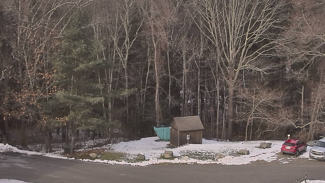 Thumbnail for current weather camera view from John Dorr Nature Lab-Horace Mann School in Washington, Connecticut