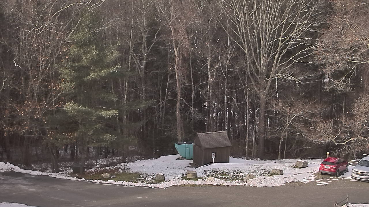 Thumbnail for current weather camera view from John Dorr Nature Lab-Horace Mann School in Washington, Connecticut