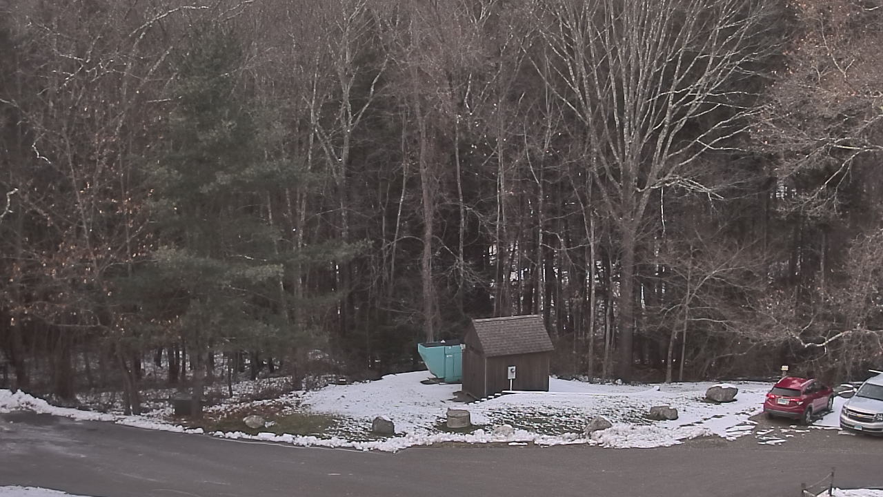 Thumbnail for current weather camera view from John Dorr Nature Lab-Horace Mann School in Washington, Connecticut