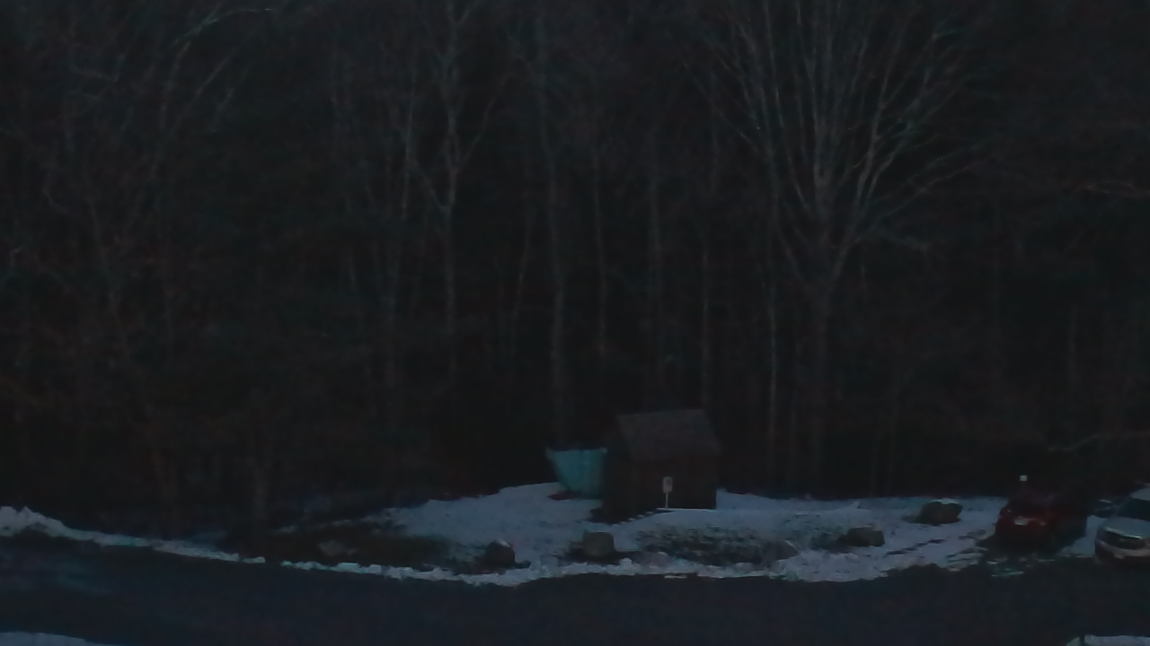 Thumbnail for current weather camera view from John Dorr Nature Lab-Horace Mann School in Washington, Connecticut