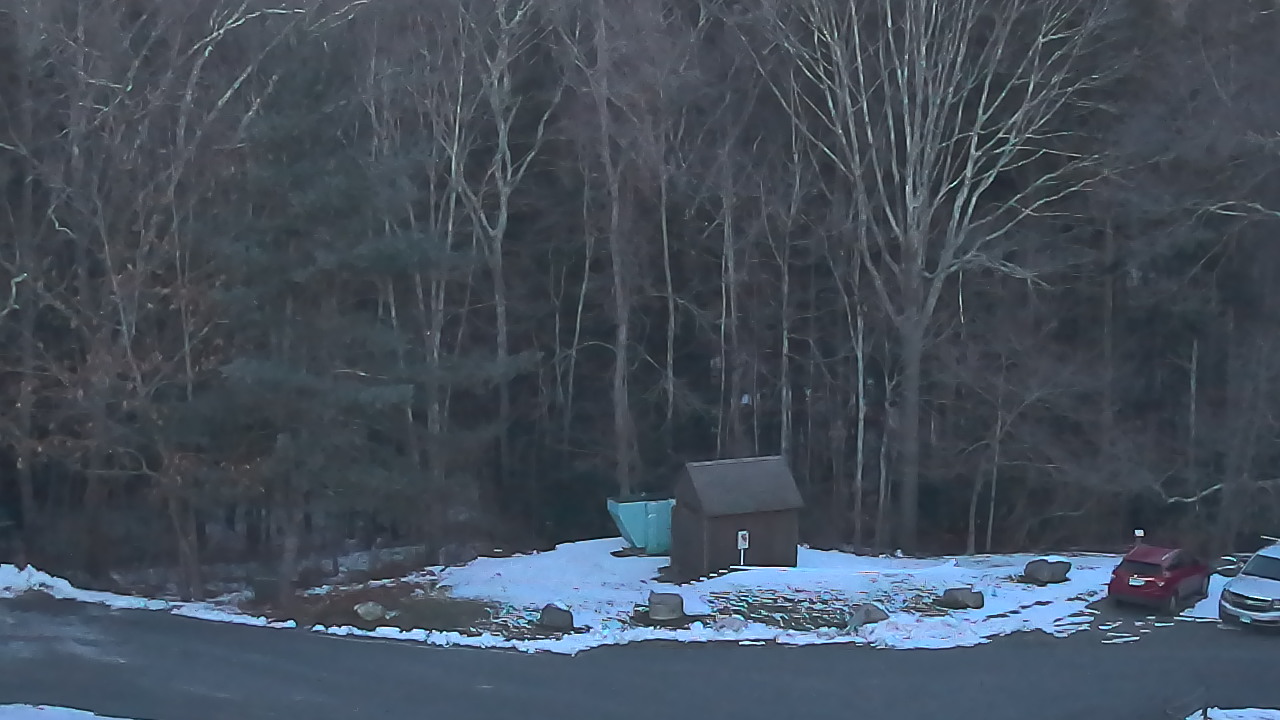 Thumbnail for current weather camera view from John Dorr Nature Lab-Horace Mann School in Washington, Connecticut