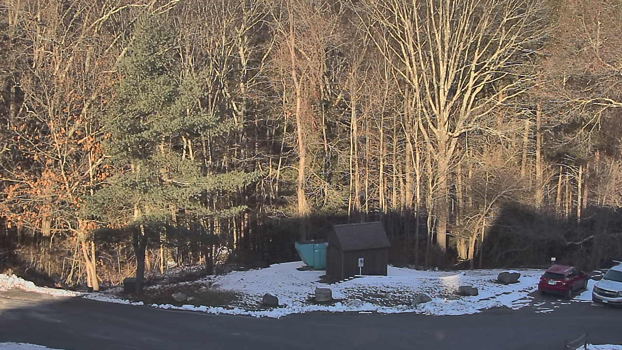 Thumbnail for current weather camera view from John Dorr Nature Lab-Horace Mann School in Washington, Connecticut