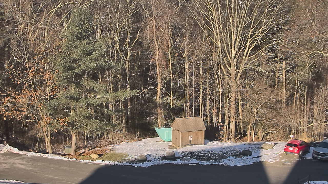 Thumbnail for current weather camera view from John Dorr Nature Lab-Horace Mann School in Washington, Connecticut