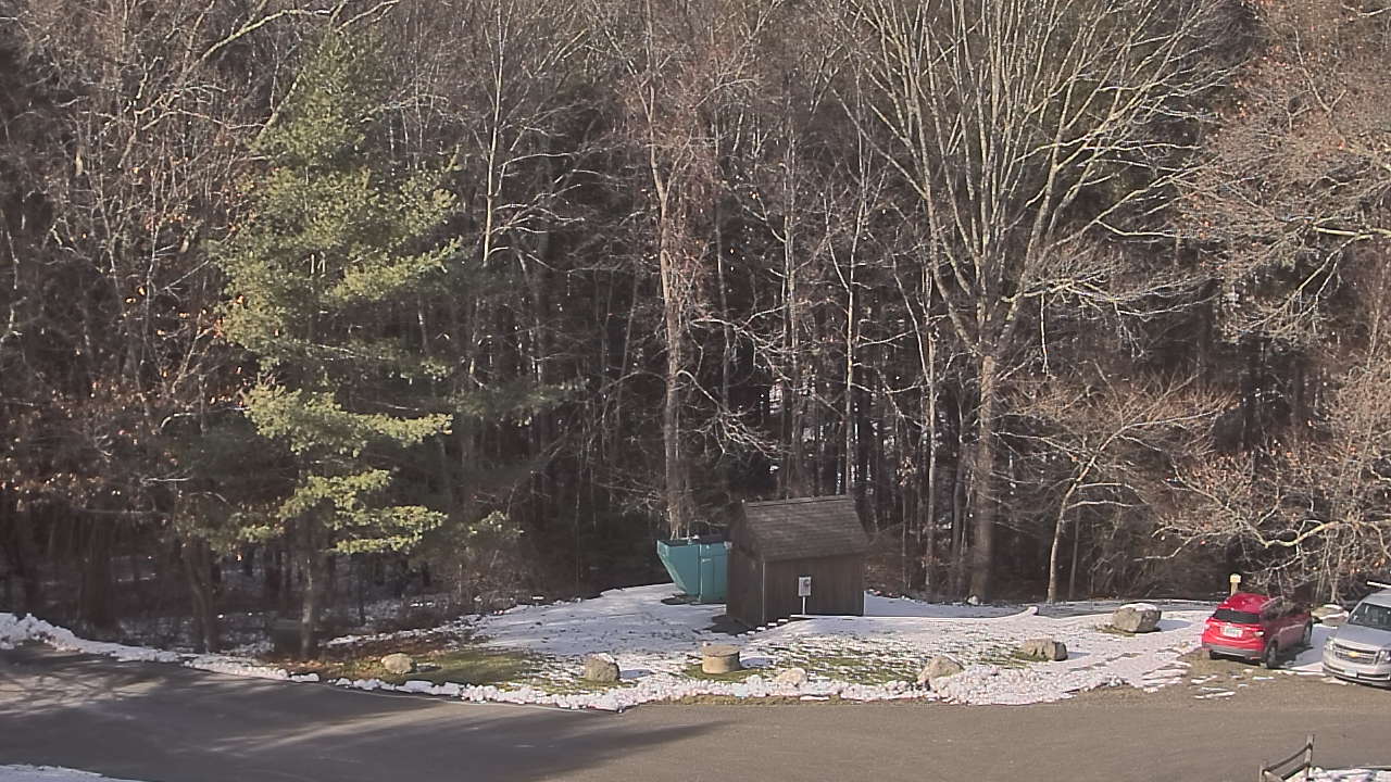 Thumbnail for current weather camera view from John Dorr Nature Lab-Horace Mann School in Washington, Connecticut