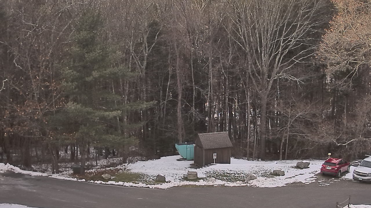 Thumbnail for current weather camera view from John Dorr Nature Lab-Horace Mann School in Washington, Connecticut