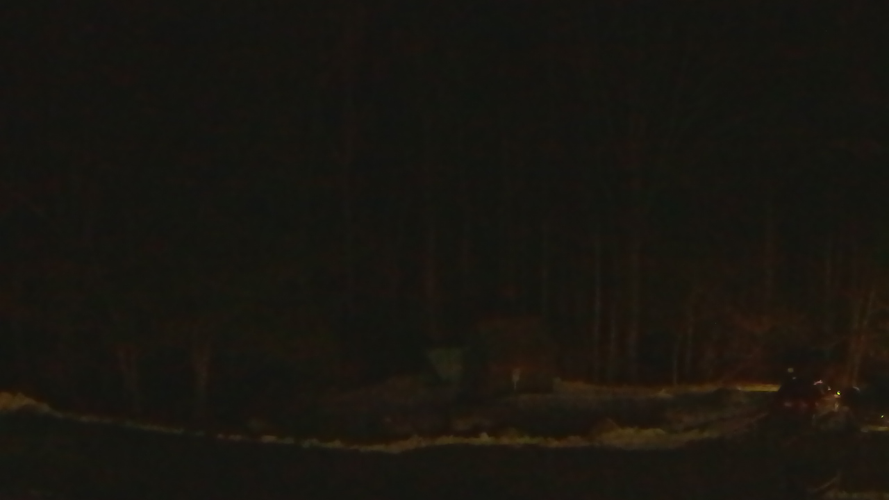 Thumbnail for current weather camera view from John Dorr Nature Lab-Horace Mann School in Washington, Connecticut