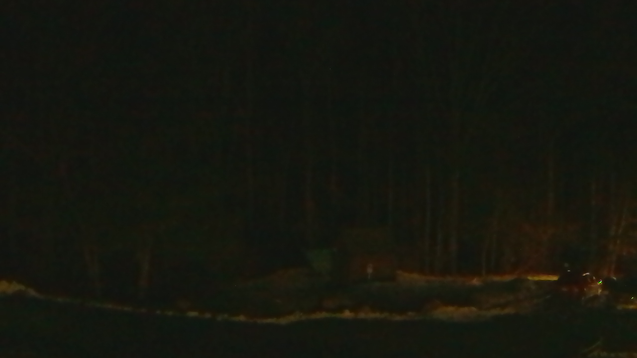 Thumbnail for current weather camera view from John Dorr Nature Lab-Horace Mann School in Washington, Connecticut