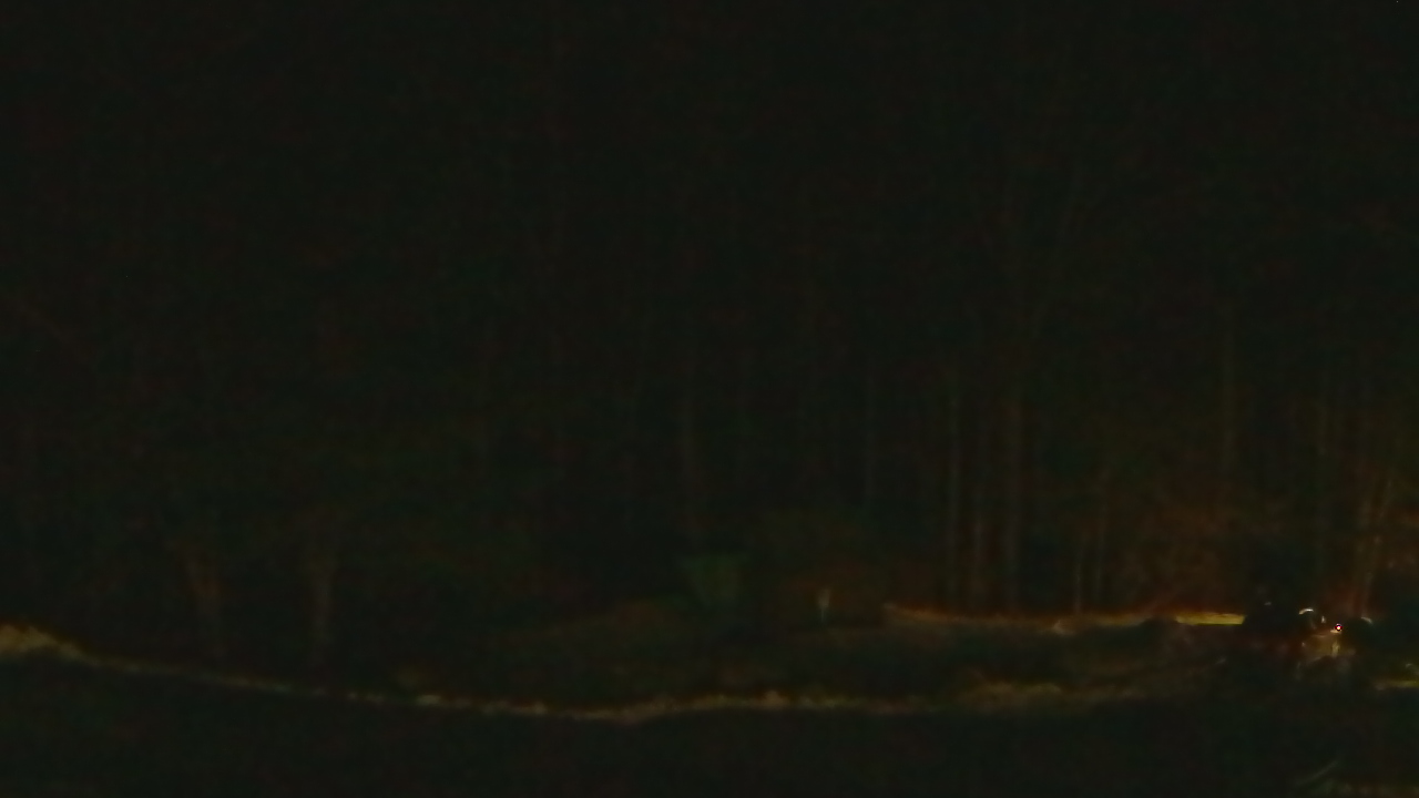 Thumbnail for current weather camera view from John Dorr Nature Lab-Horace Mann School in Washington, Connecticut