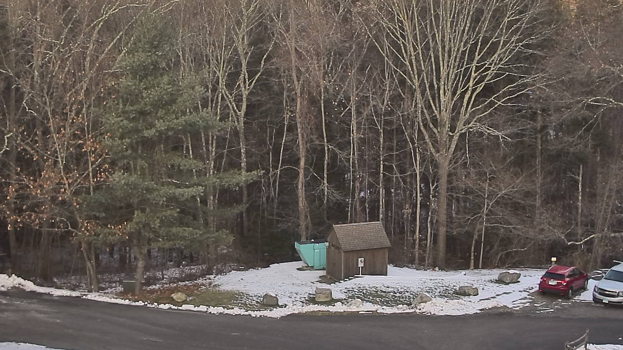 Thumbnail for current weather camera view from John Dorr Nature Lab-Horace Mann School in Washington, Connecticut