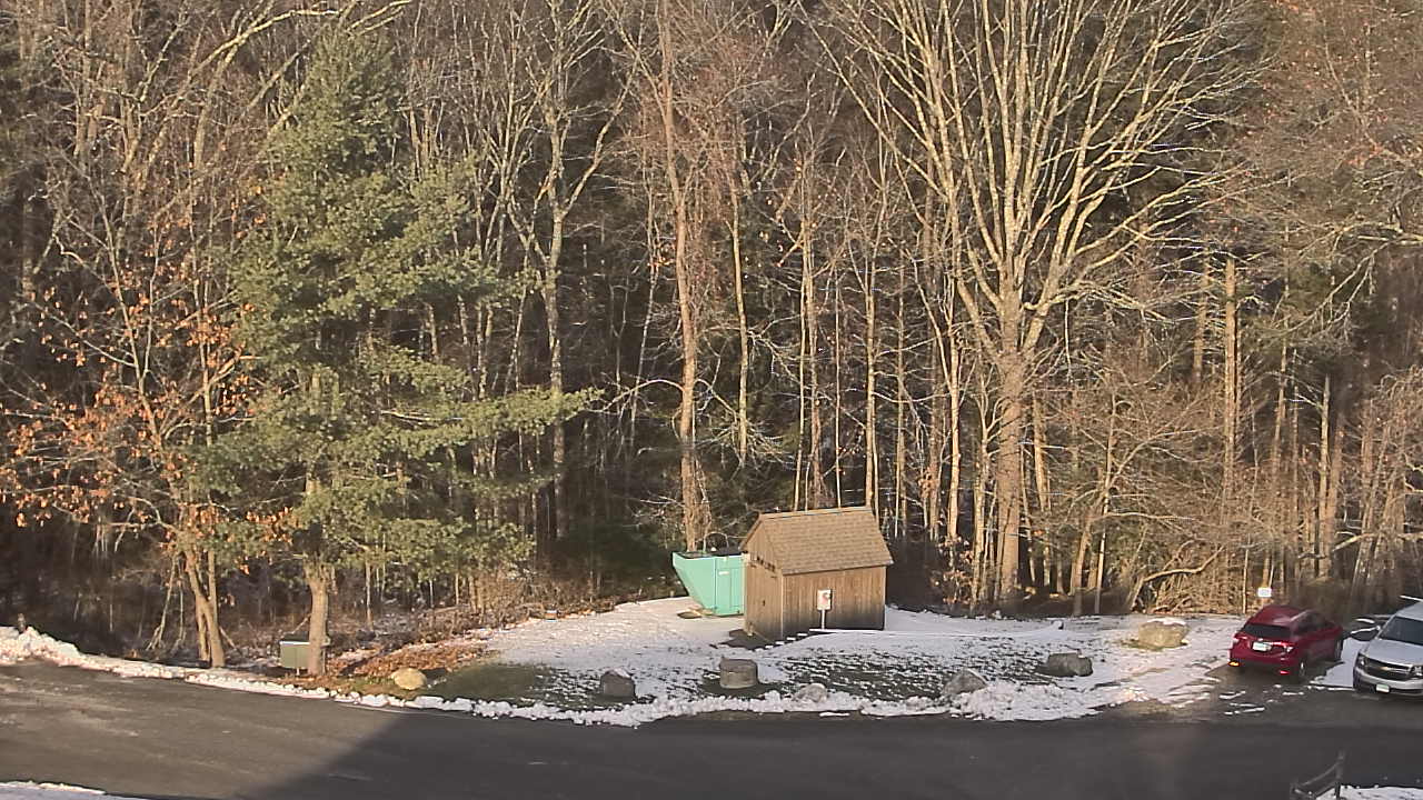 Thumbnail for current weather camera view from John Dorr Nature Lab-Horace Mann School in Washington, Connecticut