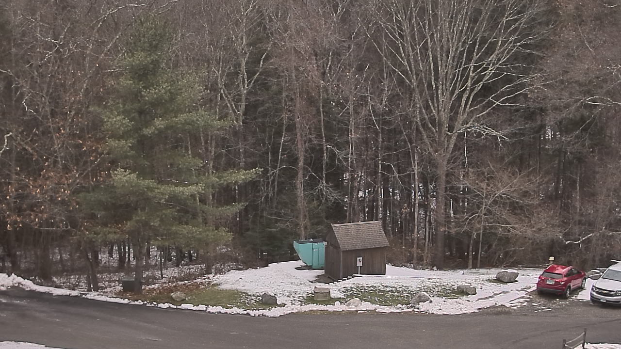 Thumbnail for current weather camera view from John Dorr Nature Lab-Horace Mann School in Washington, Connecticut