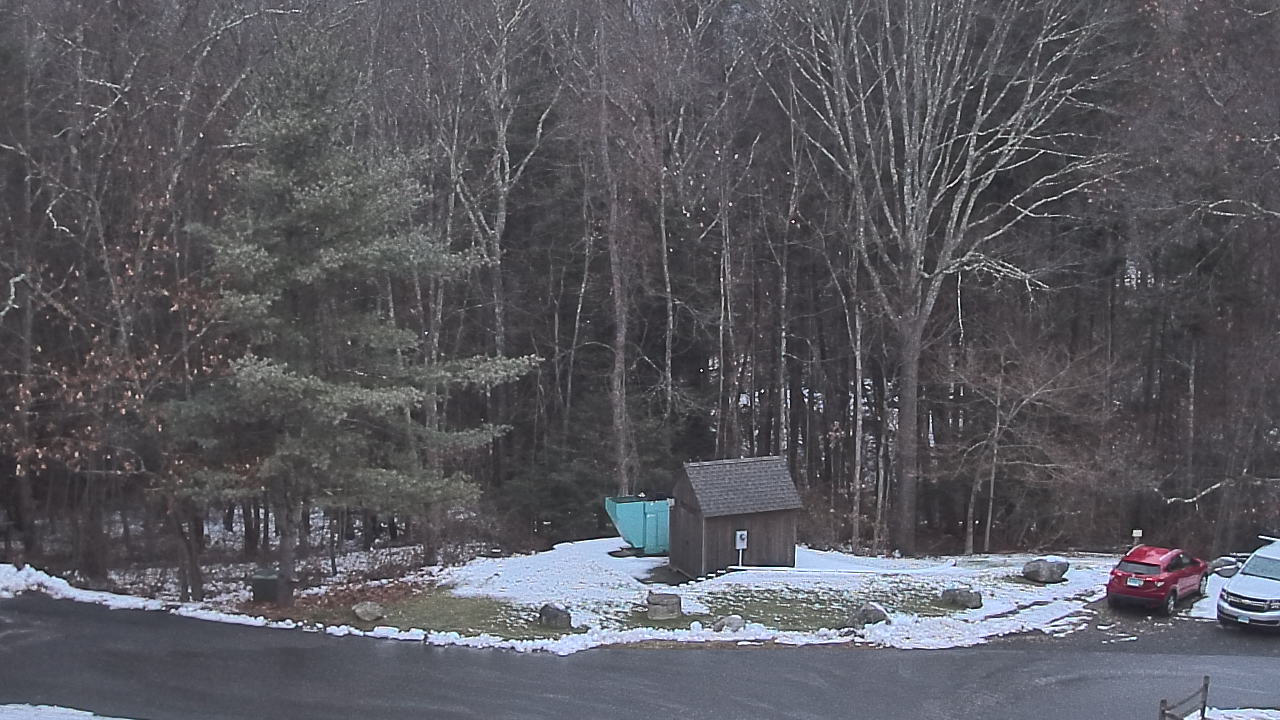 Thumbnail for current weather camera view from John Dorr Nature Lab-Horace Mann School in Washington, Connecticut