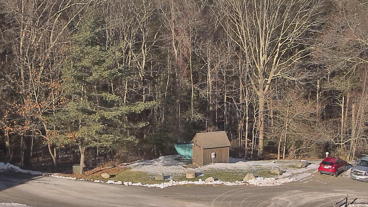 Thumbnail for current weather camera view from John Dorr Nature Lab-Horace Mann School in Washington, Connecticut