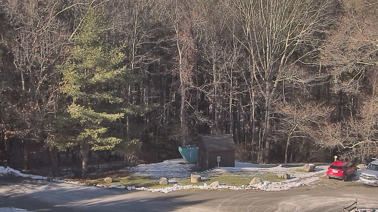 Thumbnail for current weather camera view from John Dorr Nature Lab-Horace Mann School in Washington, Connecticut