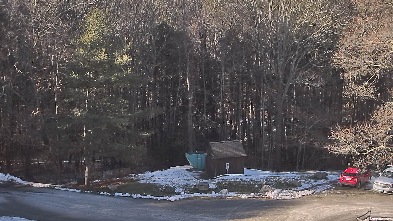 Thumbnail for current weather camera view from John Dorr Nature Lab-Horace Mann School in Washington, Connecticut