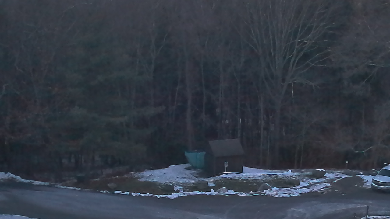 Thumbnail for current weather camera view from John Dorr Nature Lab-Horace Mann School in Washington, Connecticut
