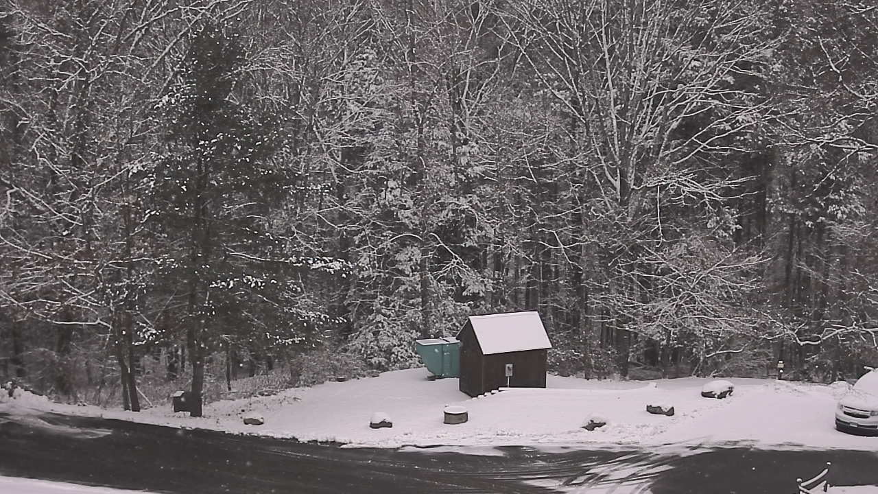 Thumbnail for current weather camera view from John Dorr Nature Lab-Horace Mann School in Washington, Connecticut