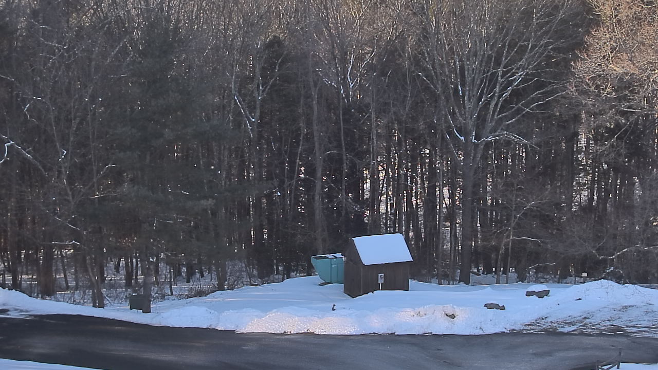 Thumbnail for current weather camera view from John Dorr Nature Lab-Horace Mann School in Washington, Connecticut