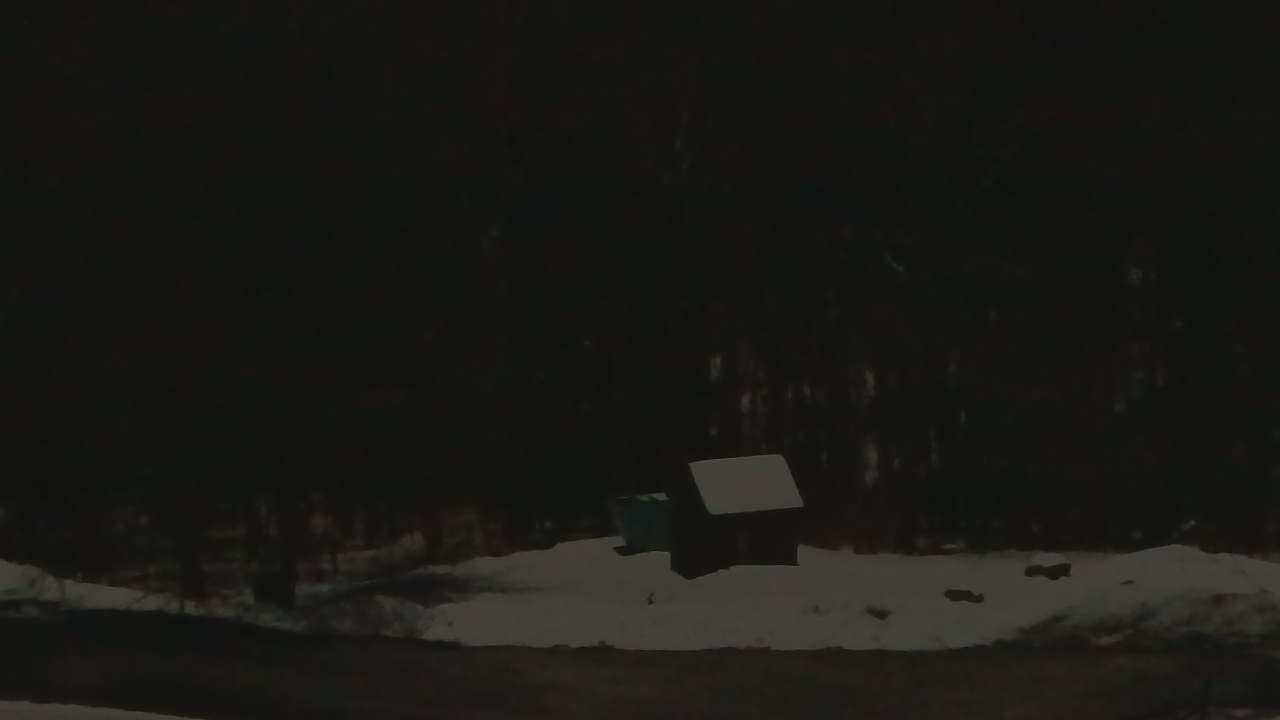 Thumbnail for current weather camera view from John Dorr Nature Lab-Horace Mann School in Washington, Connecticut