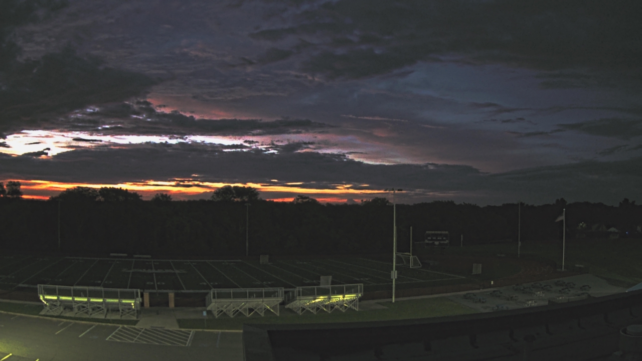 Thumbnail for current weather camera view from John F. Kennedy MS in Bethpage, New York