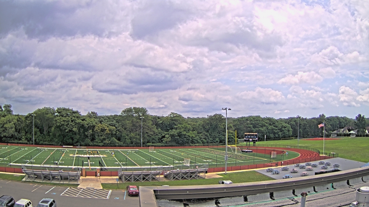 Thumbnail for current weather camera view from John F. Kennedy MS in Bethpage, New York