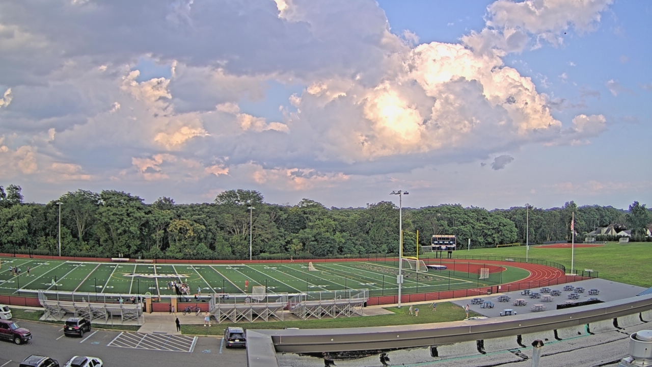 Thumbnail for current weather camera view from John F. Kennedy MS in Bethpage, New York
