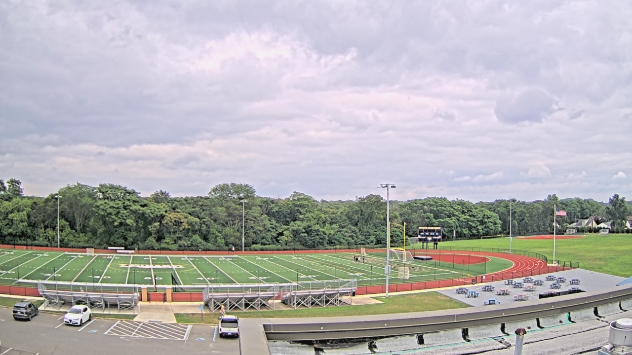 Thumbnail for current weather camera view from John F. Kennedy MS in Bethpage, New York