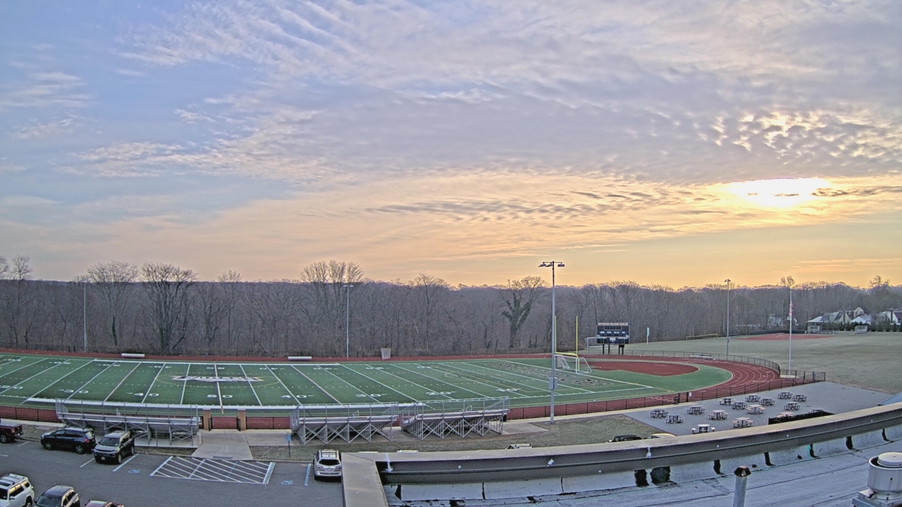 Thumbnail for current weather camera view from John F. Kennedy MS in Bethpage, New York