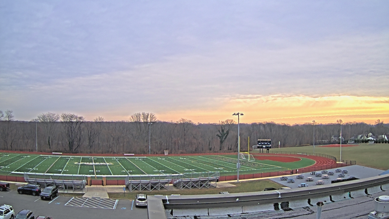 Thumbnail for current weather camera view from John F. Kennedy MS in Bethpage, New York