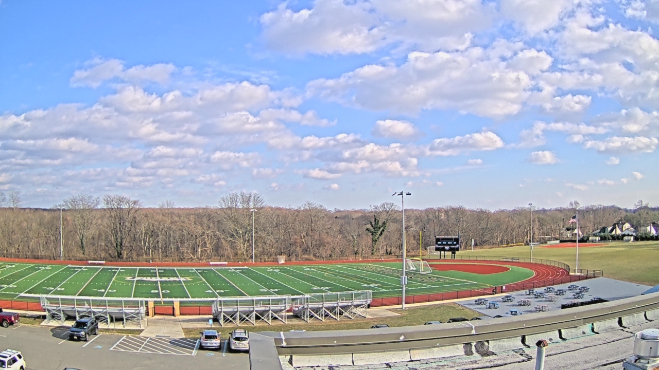 Thumbnail for current weather camera view from John F. Kennedy MS in Bethpage, New York