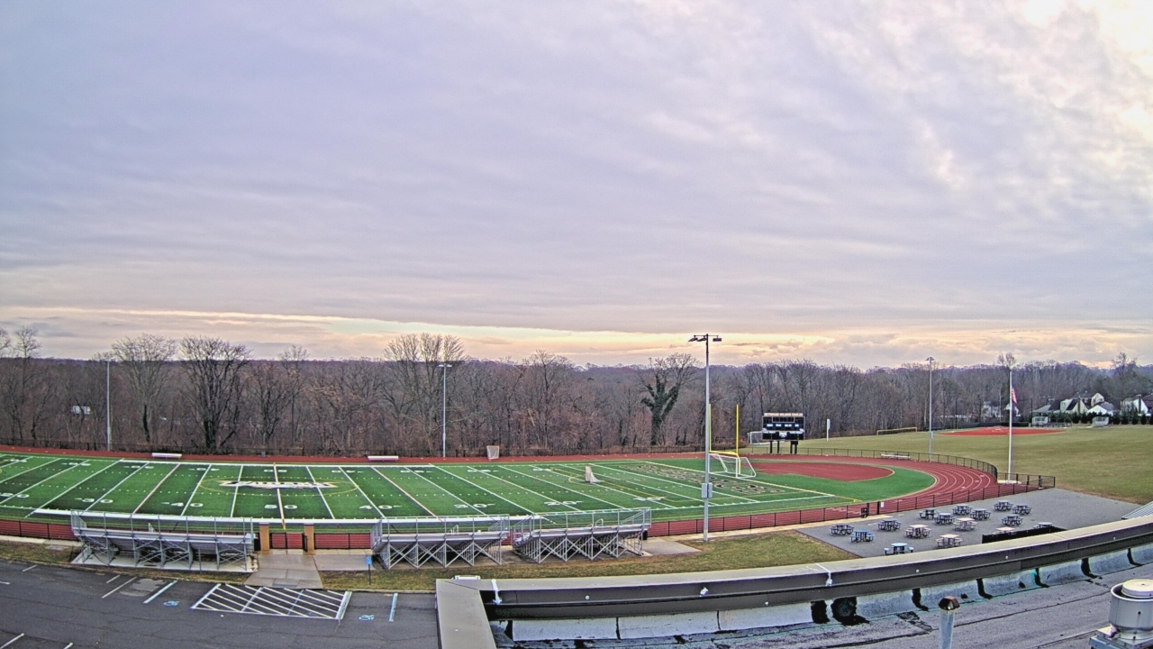 Thumbnail for current weather camera view from John F. Kennedy MS in Bethpage, New York