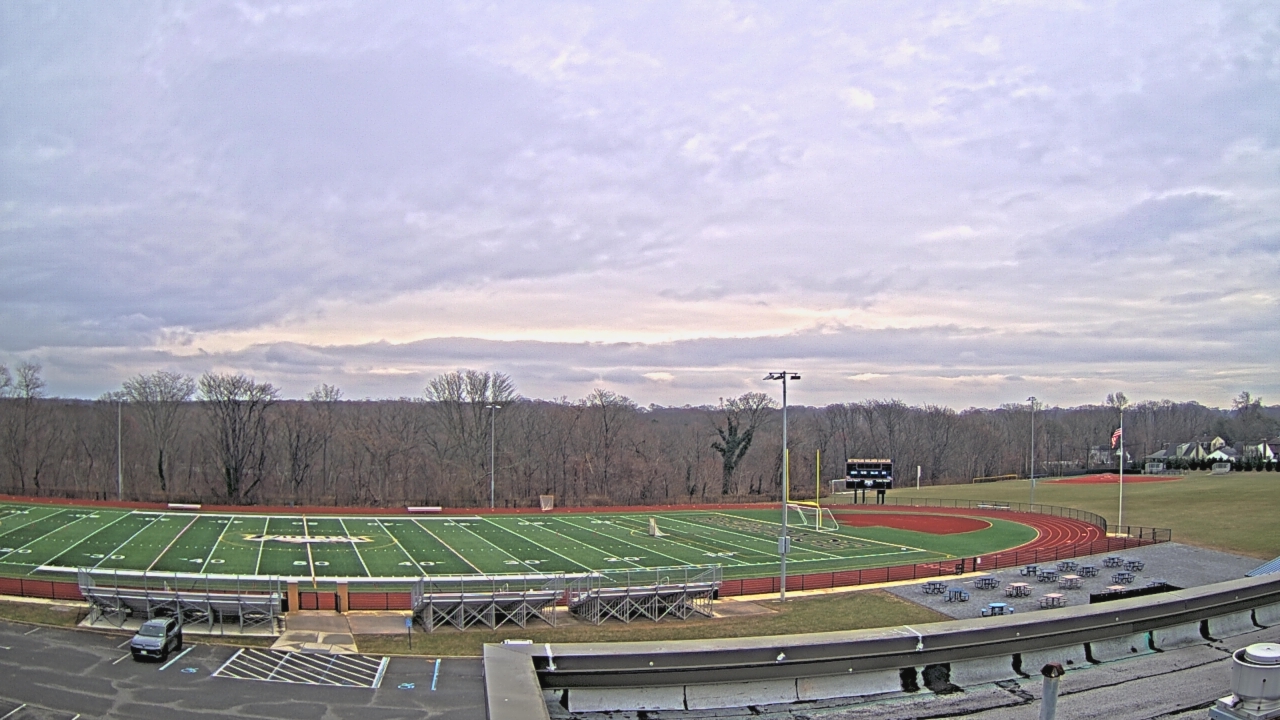 Thumbnail for current weather camera view from John F. Kennedy MS in Bethpage, New York