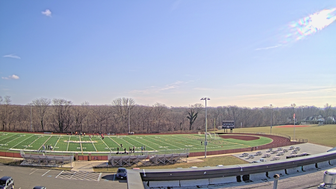 Thumbnail for current weather camera view from John F. Kennedy MS in Bethpage, New York