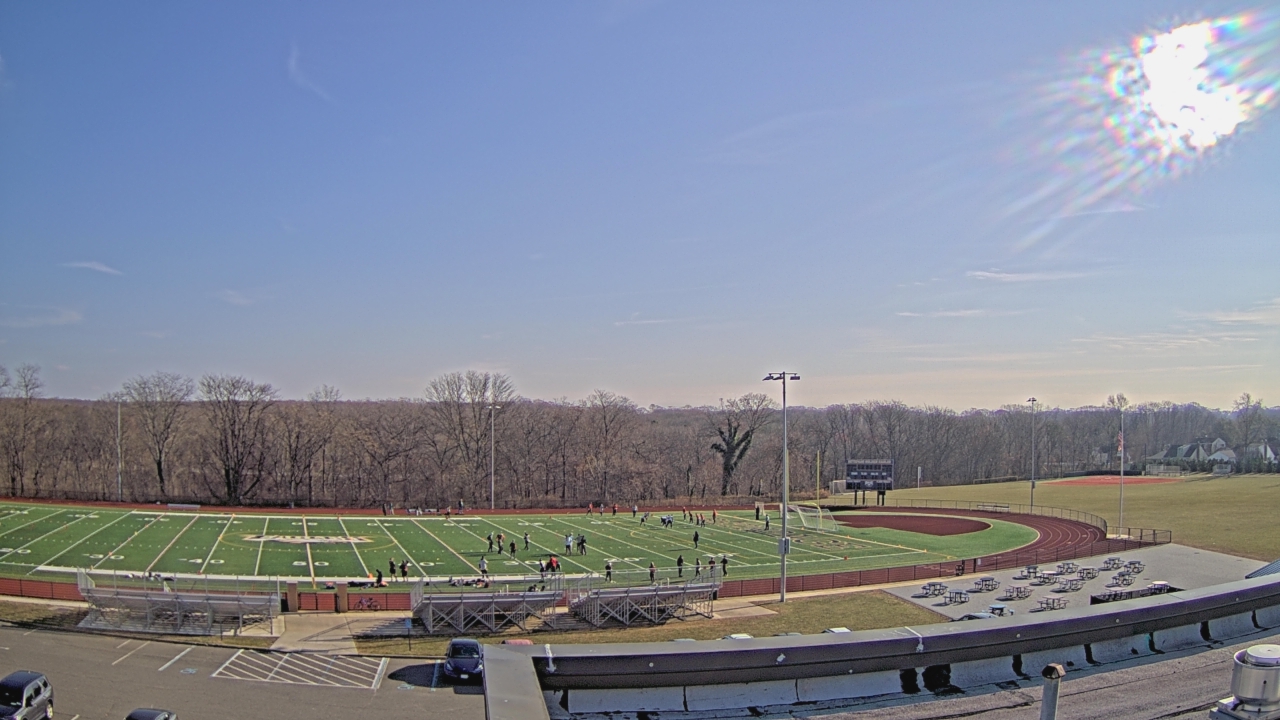 Thumbnail for current weather camera view from John F. Kennedy MS in Bethpage, New York