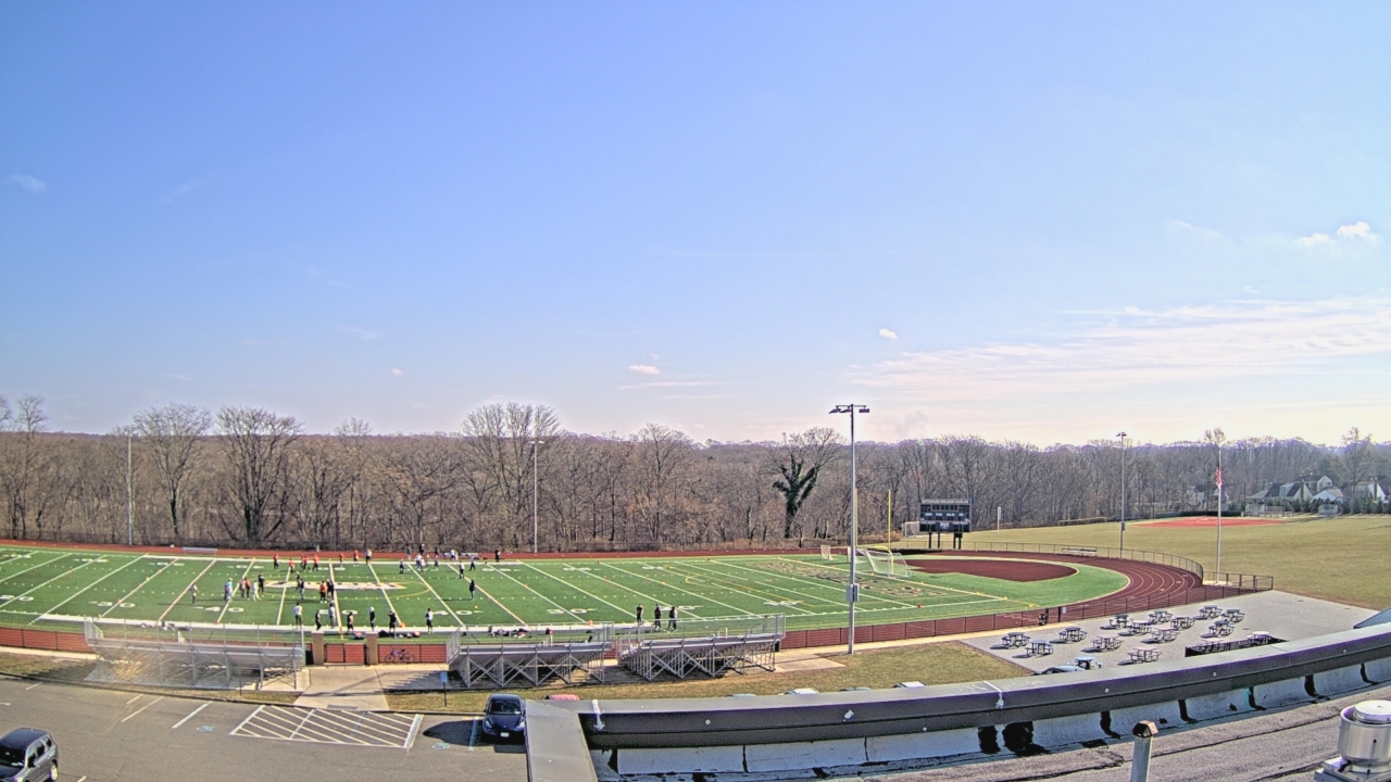 Thumbnail for current weather camera view from John F. Kennedy MS in Bethpage, New York