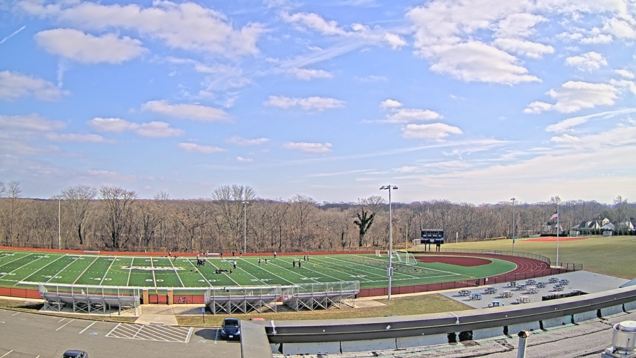 Thumbnail for current weather camera view from John F. Kennedy MS in Bethpage, New York