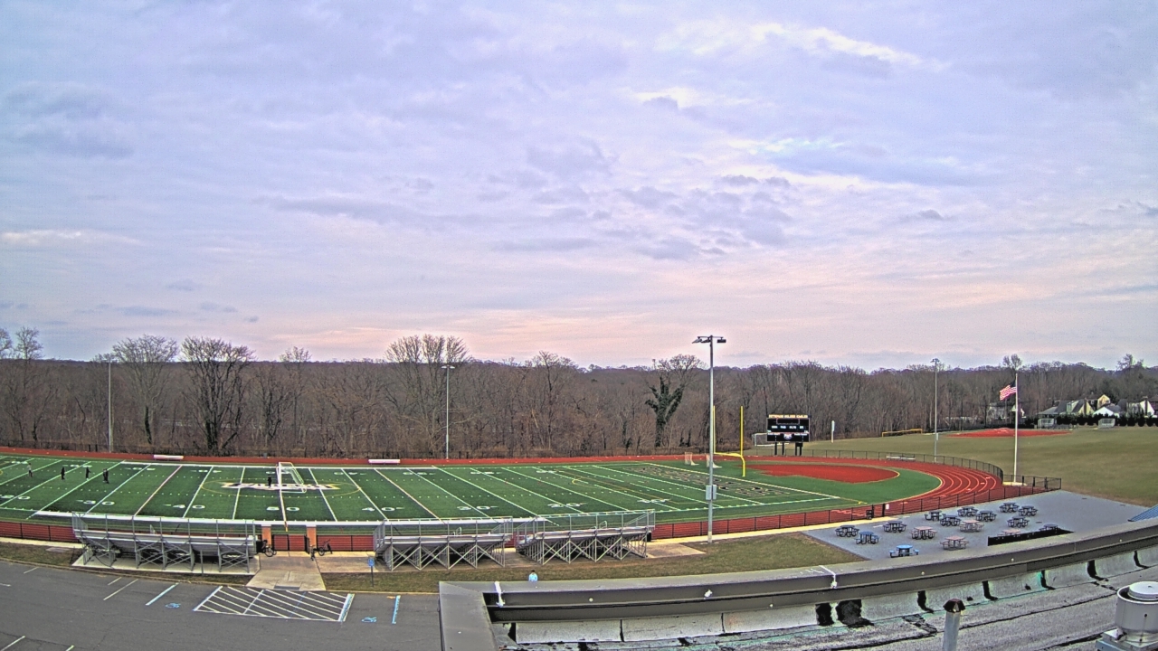 Thumbnail for current weather camera view from John F. Kennedy MS in Bethpage, New York