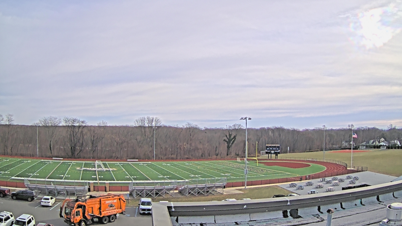 Thumbnail for current weather camera view from John F. Kennedy MS in Bethpage, New York