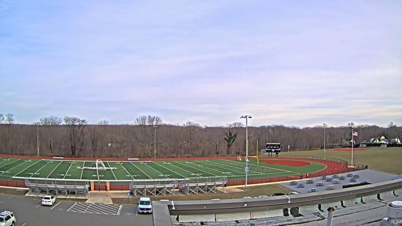 Thumbnail for current weather camera view from John F. Kennedy MS in Bethpage, New York