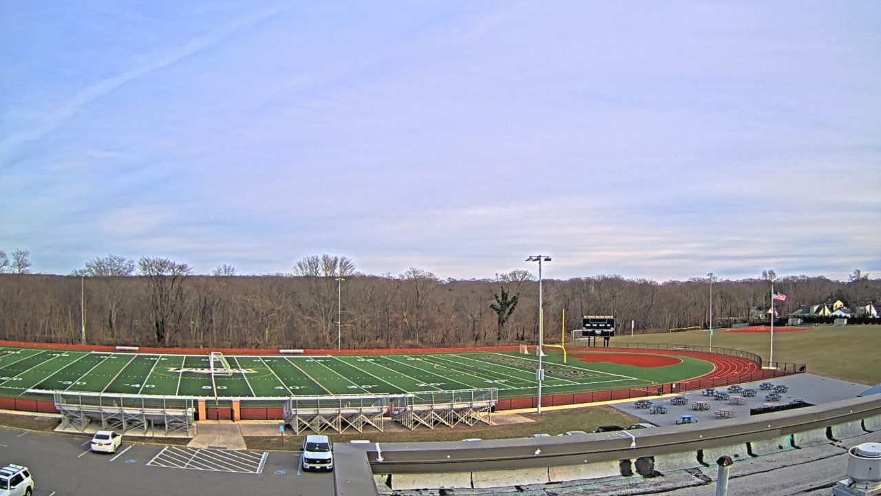 Thumbnail for current weather camera view from John F. Kennedy MS in Bethpage, New York