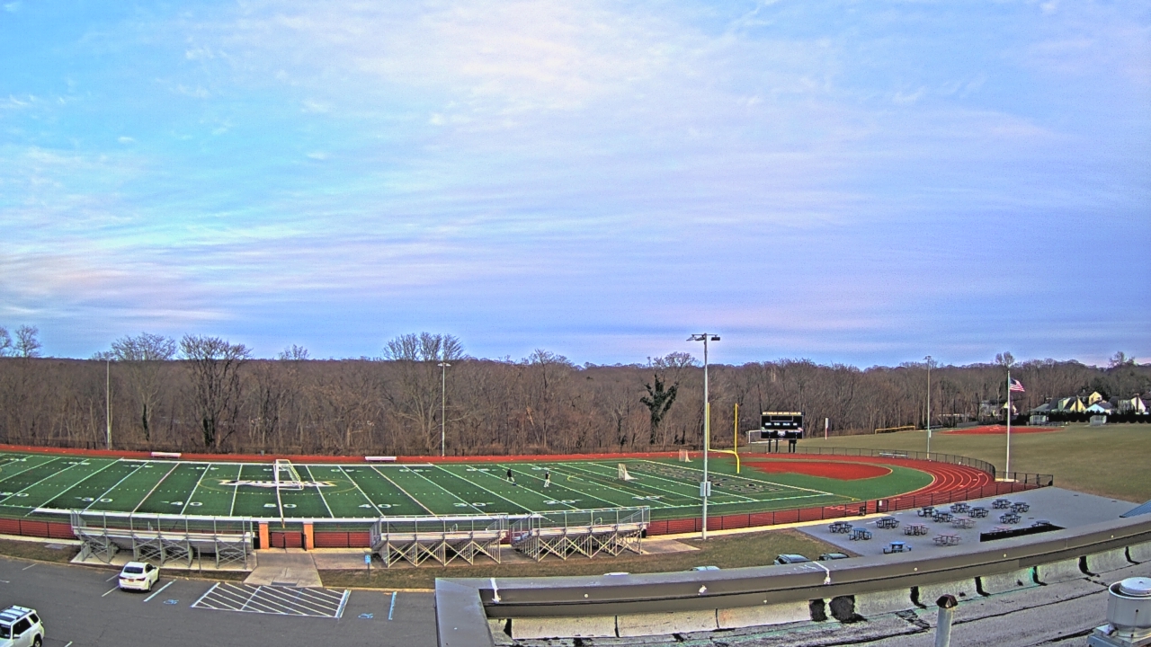 Thumbnail for current weather camera view from John F. Kennedy MS in Bethpage, New York