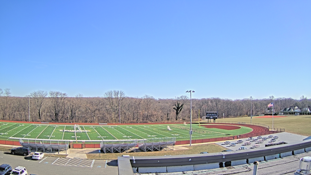 Thumbnail for current weather camera view from John F. Kennedy MS in Bethpage, New York